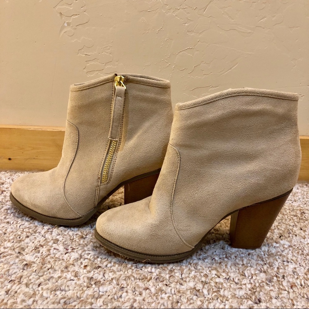 Suede Healed Ankle Boots